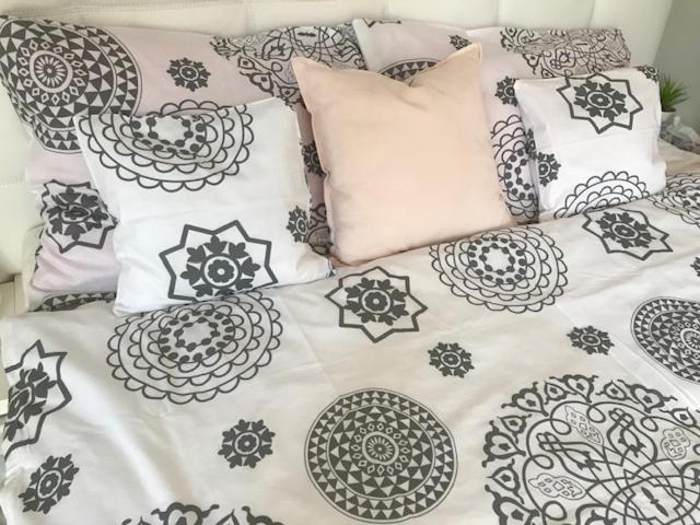Apartman Innova Zlin Luaran gambar